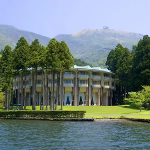 The Ashinoko 4*, Hakone Japan